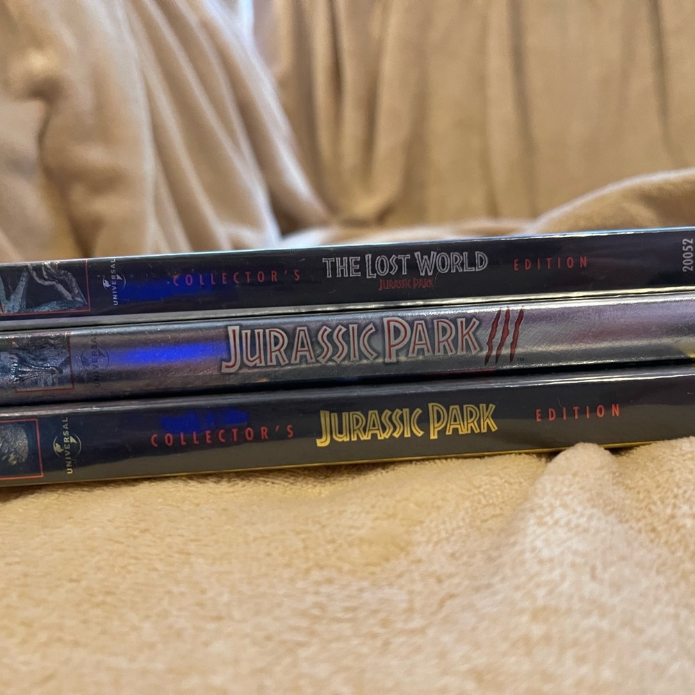 3 Jurassic Park DVD’s